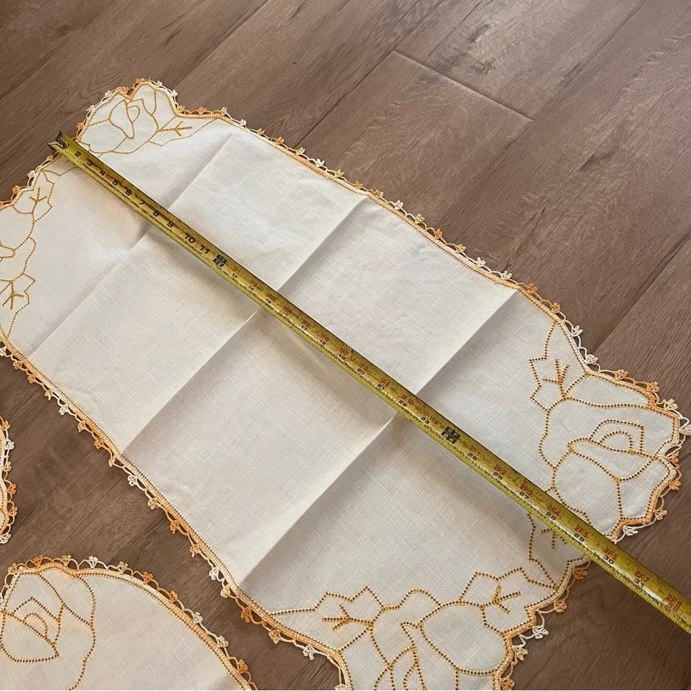 Handmade questions leave